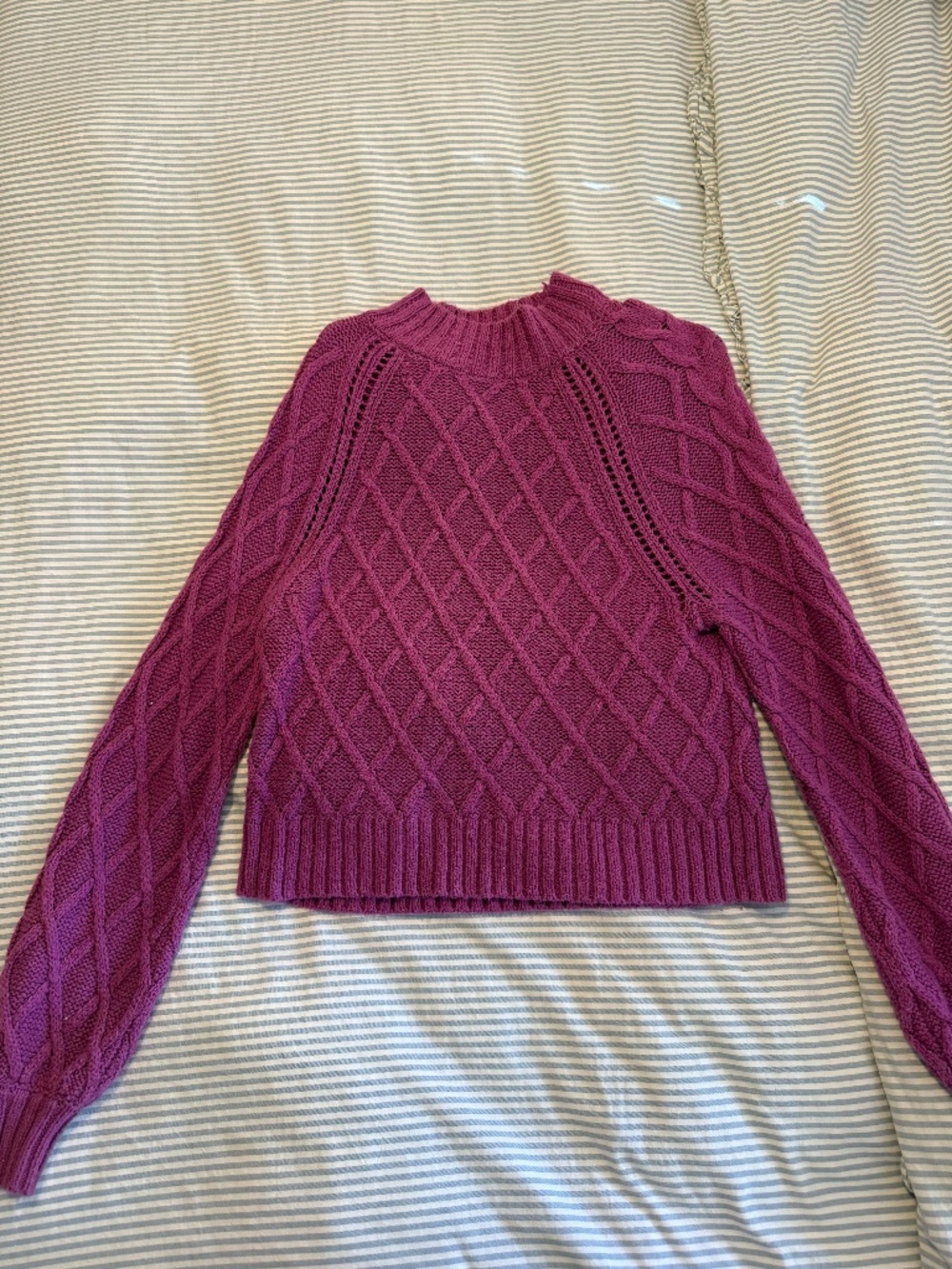 American Eagle Purple Sweater
